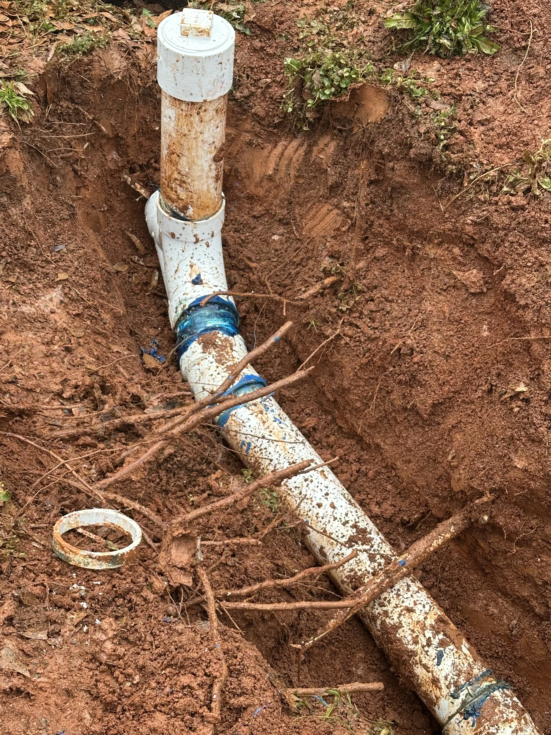 Curry Septic and Sewer crew at work in Hoschton, GA